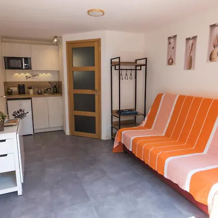 Apartment Privé Avec Entrée Indépendante Saint-Raphael (Var)